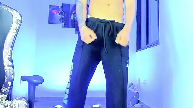 eithan_boy_ live cam on StripChat