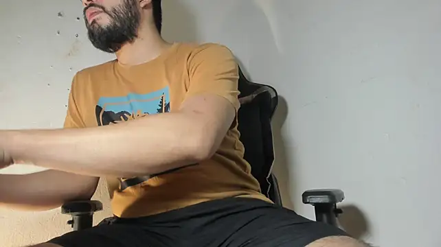 Kael_cassian live cam on StripChat