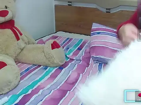 joy_cut3 live cam on StripChat
