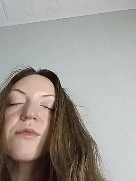 KattyLuuu live cam on StripChat