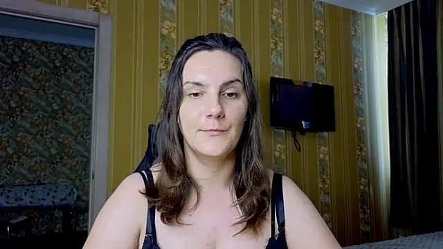 Miss-Understood live cam on StripChat