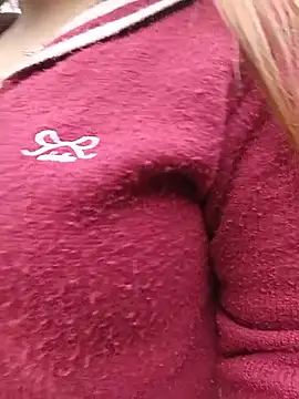 lavy-bivi (F young) - Show sex
