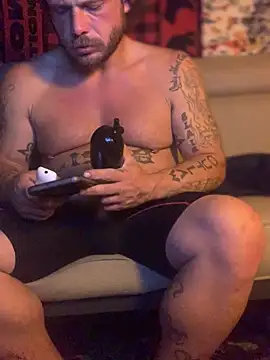Ldnick69 live cam on StripChat