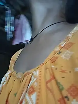 Sweet-runi live sex cam