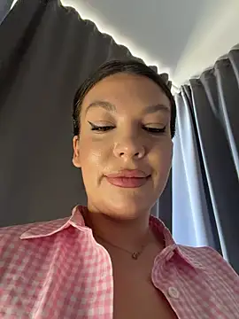 ClaraPasssion live sex cam