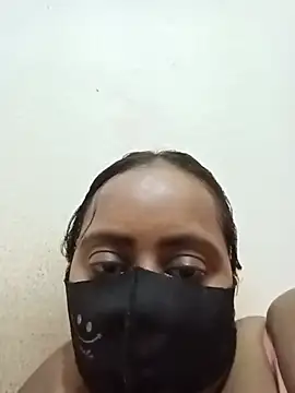 Horny-Devilgirl live cam on StripChat