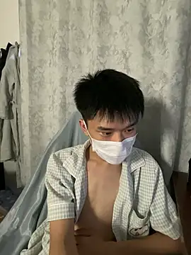 Zhang_yiovo live sex cam