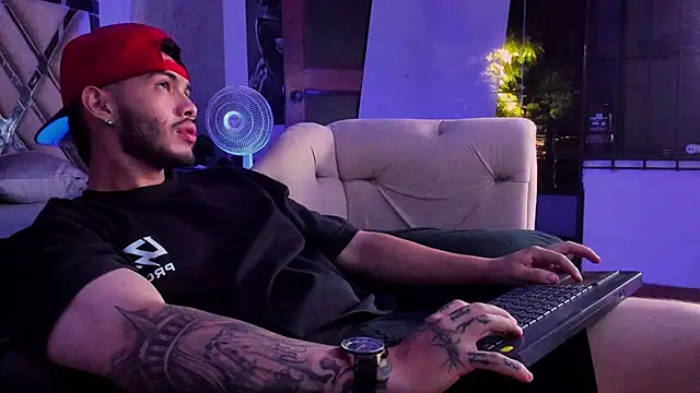 Vincentblack live sex cam