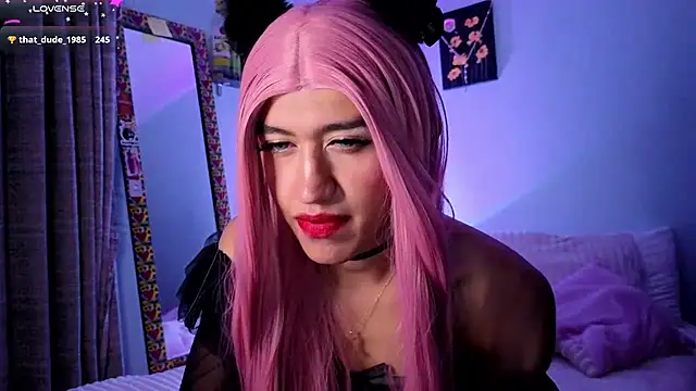 Luna_Sissy_ live sex cam