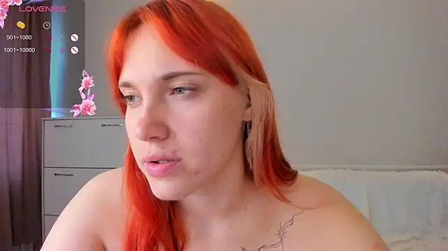 SweetieMarry live cam on StripChat