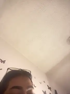 Kitty_Tits live cam on StripChat