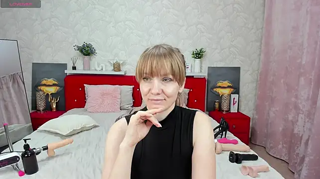 KattyPeachX live cam on StripChat