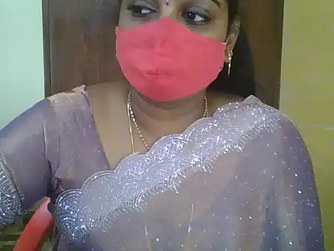 Tamil_hot_Shalini live cam on StripChat