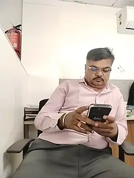 Desi_Gujju_Boy live sex cam