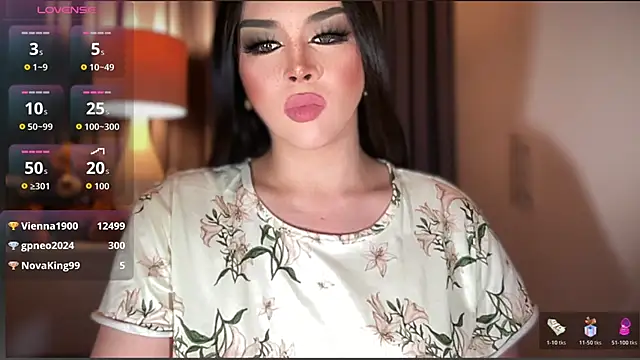 MISSANACONDA live sex cam