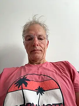 SexyLeon8 live cam on StripChat