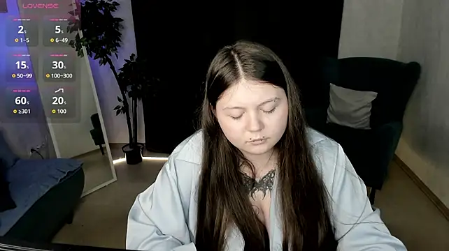 lovely_bloom live cam preview