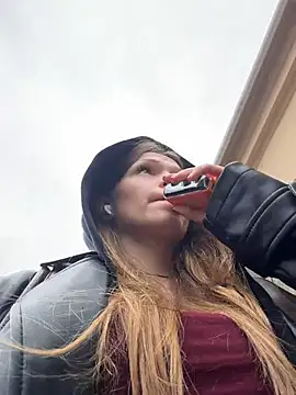 StreetSquirt live sex cam