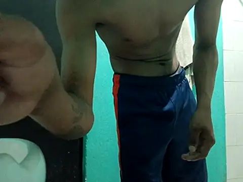 saik_03 live cam on StripChat