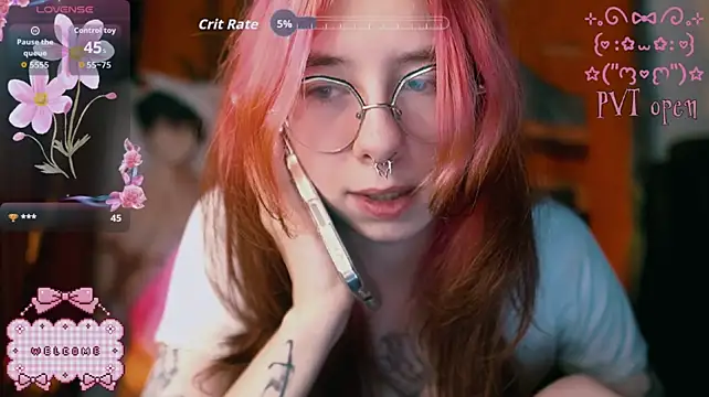 cutiiepink live cam on StripChat