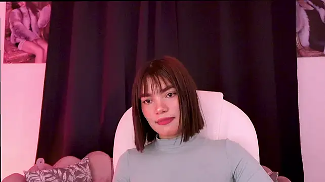 Dakotacollis live cam on StripChat