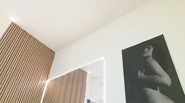 celia_chanel live cam on StripChat