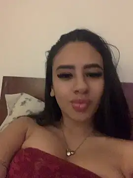 Sweet1_Treat live cam on StripChat