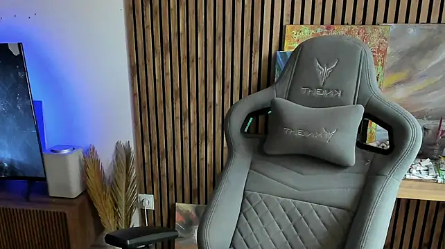 Original_Oliverrgroove live sex cam