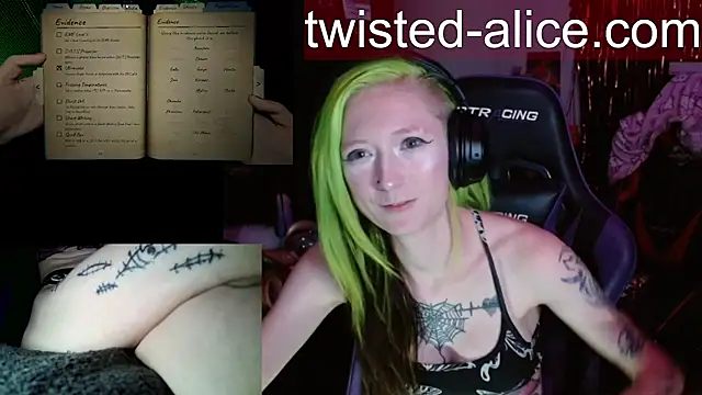 Twisted_Alice live cam on StripChat