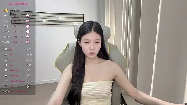 yy-1314 live cam on StripChat