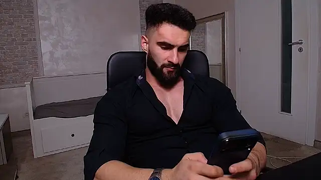 MicahLane live cam on StripChat