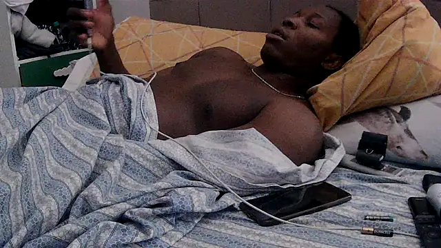Bigchocco live cam on StripChat