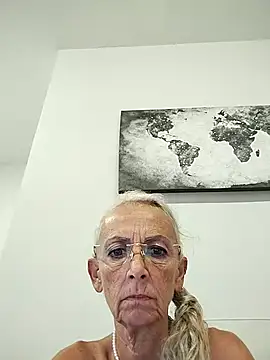 clarabell4 live sex cam