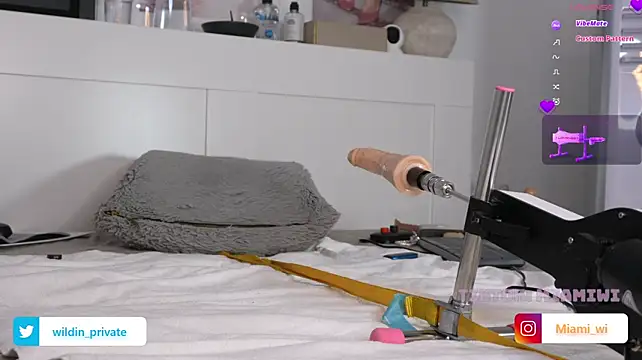 Emma4youuu live sex cam
