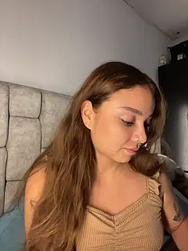 AnnyLopezzz_ live cam on StripChat