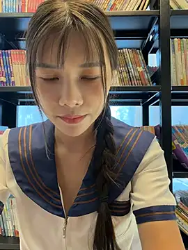 Fire-18 live sex cam