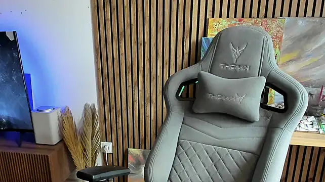 Original_Oliverrgroove live sex cam