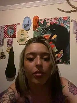 BlueStoneX live cam on StripChat