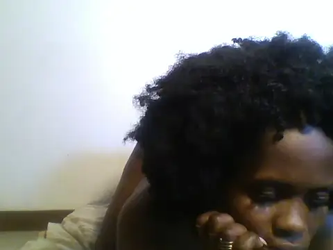 Candysleek_petite live cam on StripChat