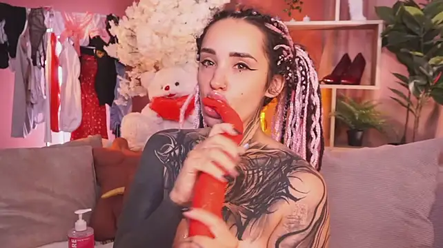 EvaCanton live sex cam