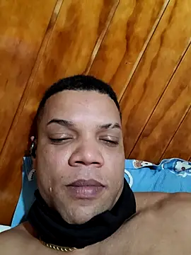 Buchon31 live sex cam