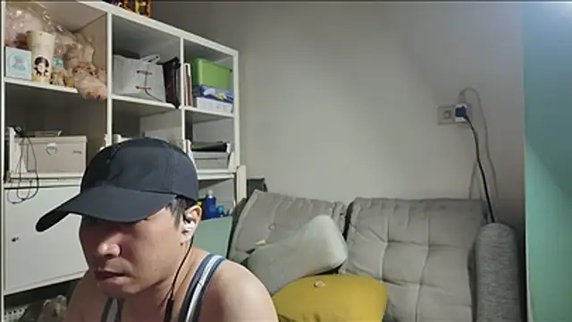 RC-Nox live sex cam