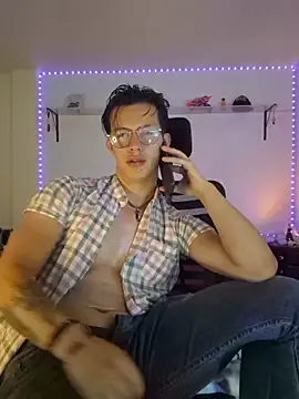 Brandon_starkk live sex cam