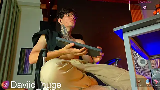 david_huge live sex cam