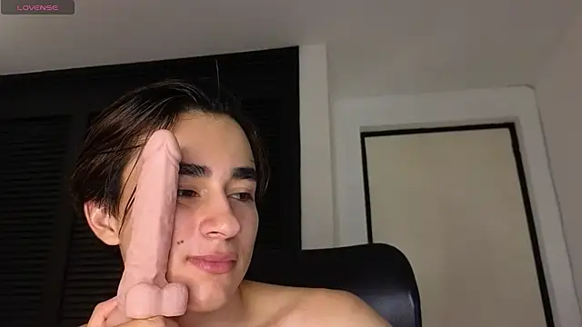 Connorr_01 live sex cam