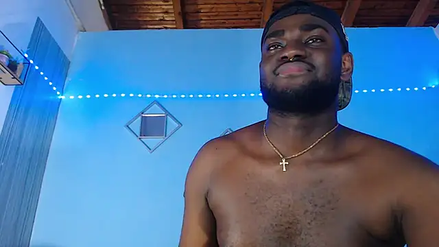 eebony_stallion live cam on StripChat