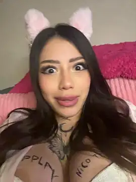 AshleyWinslow live sex cam