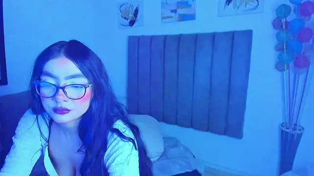 britanny_jones1 live cam on StripChat