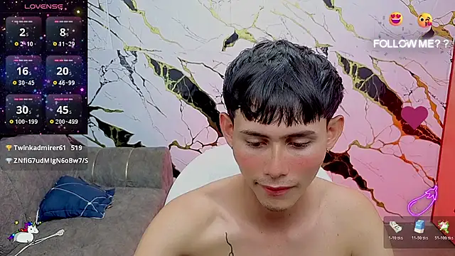 tanjiro_cute live cam on StripChat