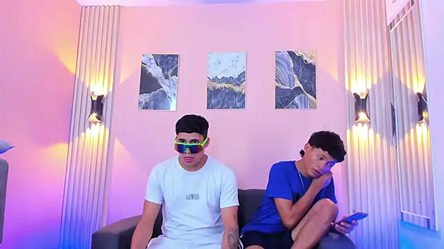 GoldenDuoheat live sex cam